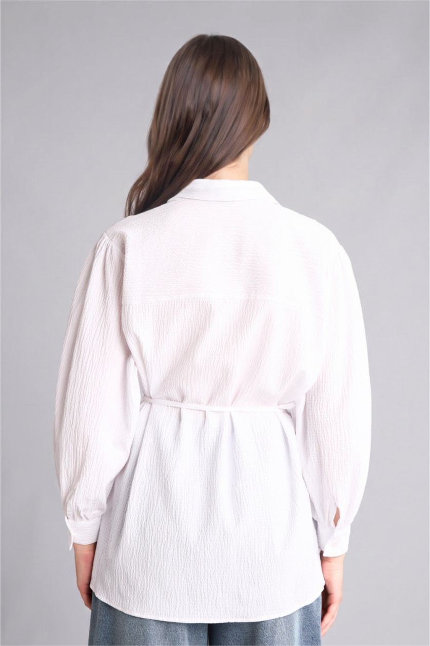 Woman White Relax Fit Crinkle Fabric Long Sleeve Tunic
