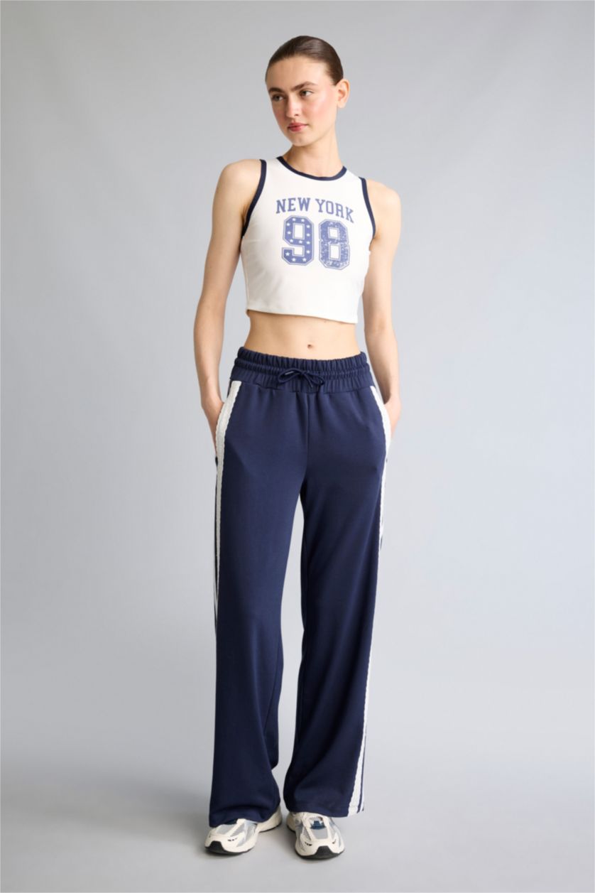 Women Indigo Straight Fit Trousers