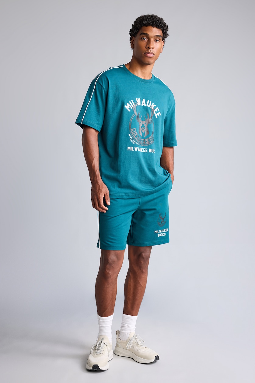 Men Green Standard Fit