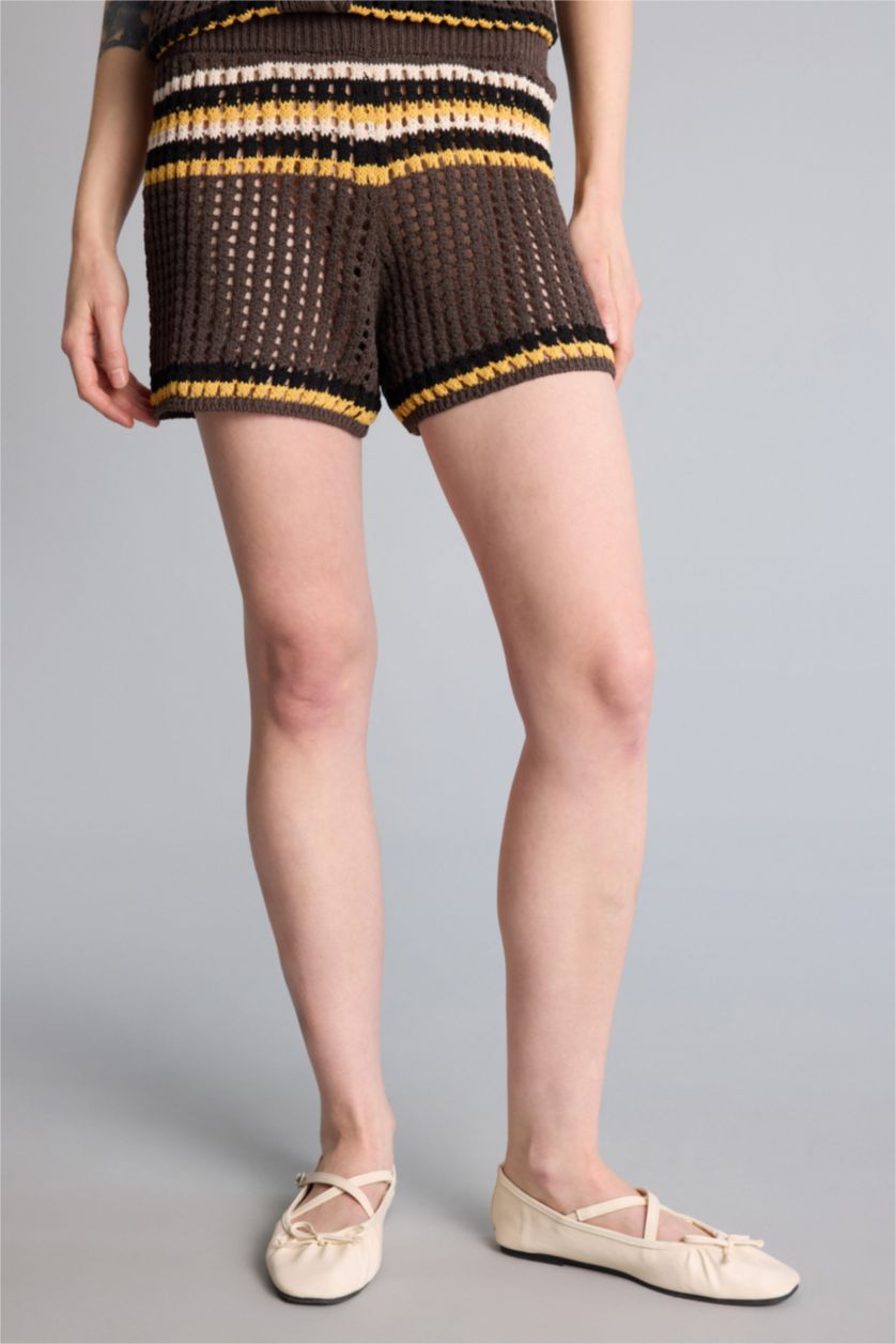 Kadın Kahve Regular Fıt Triko Şort