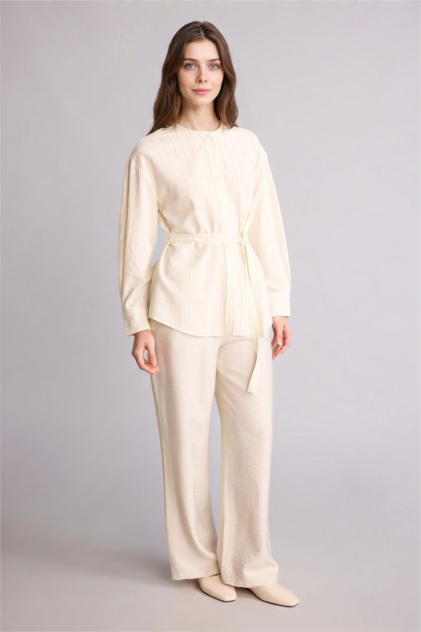 Kadın Ekru Regular Fit Düz Paça Pantolon