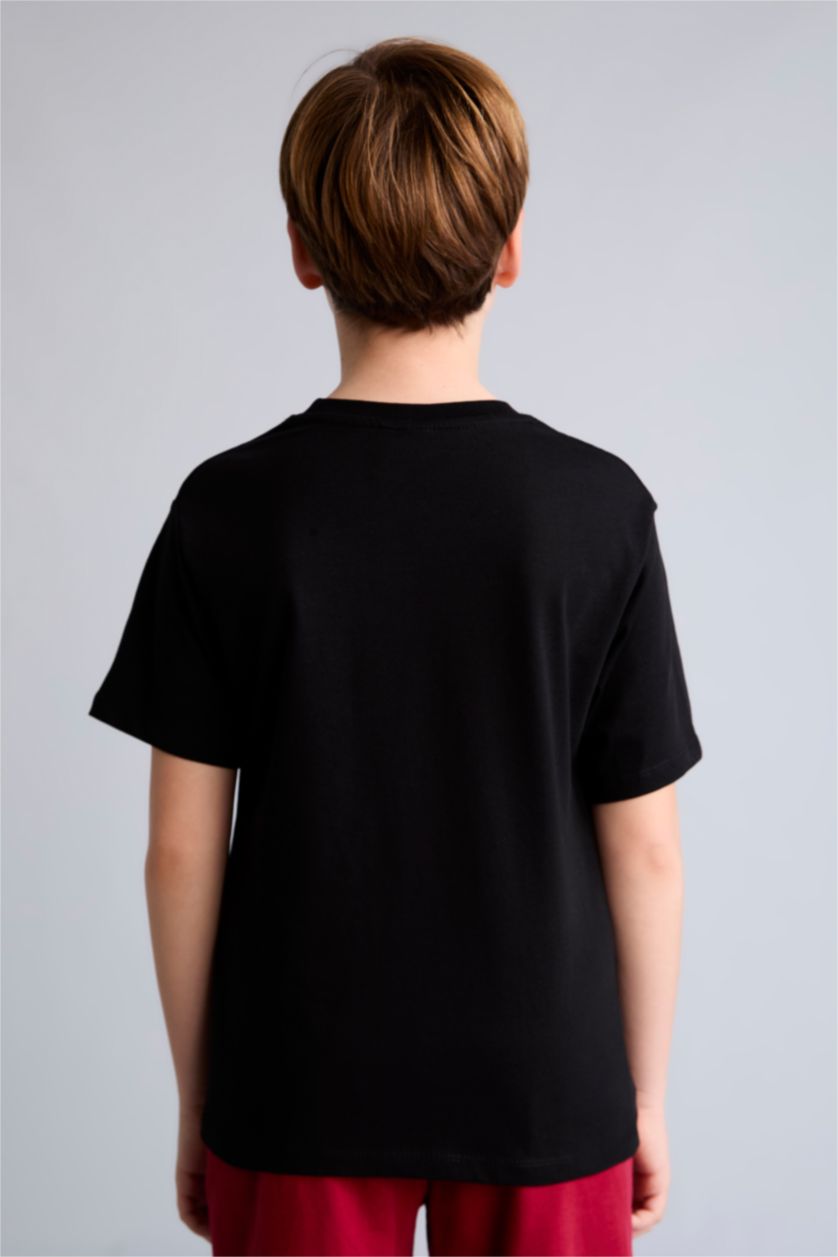 Young Boys - Teen Boys Black New Regular Fit Short Sleeve T-Shirt