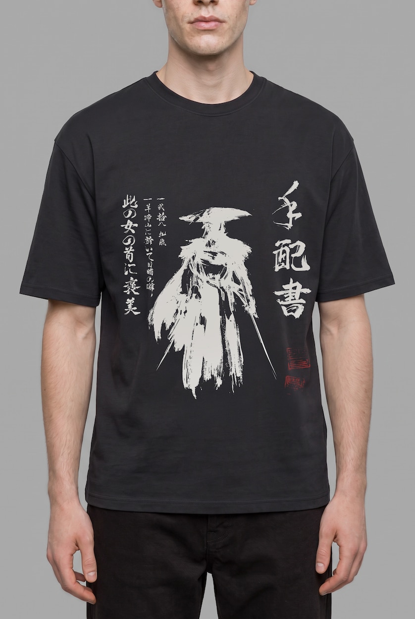 MAN Anthracite Sony Ghost of Yotei Boxy Fit Printed T-Shirt