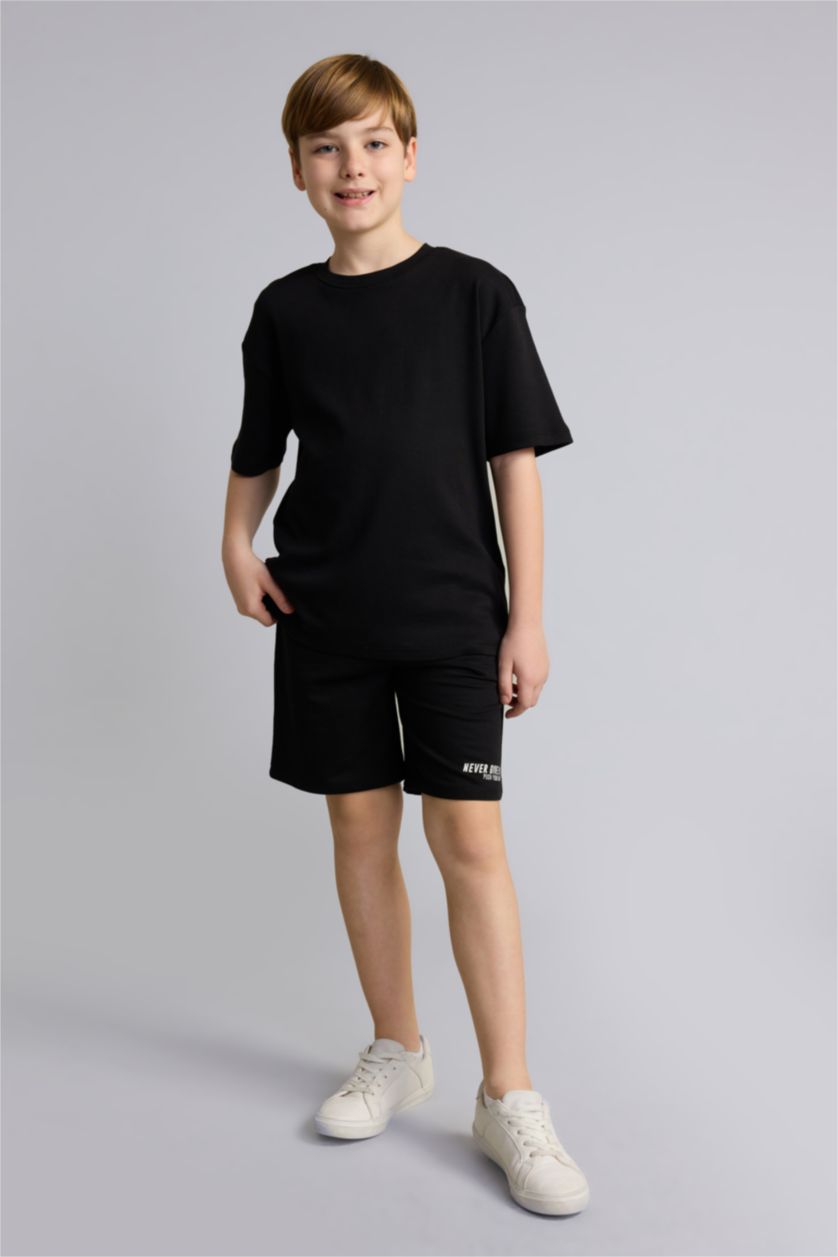 Young Boys - Teen Boys Black Oversize Fit Slogan Shorts