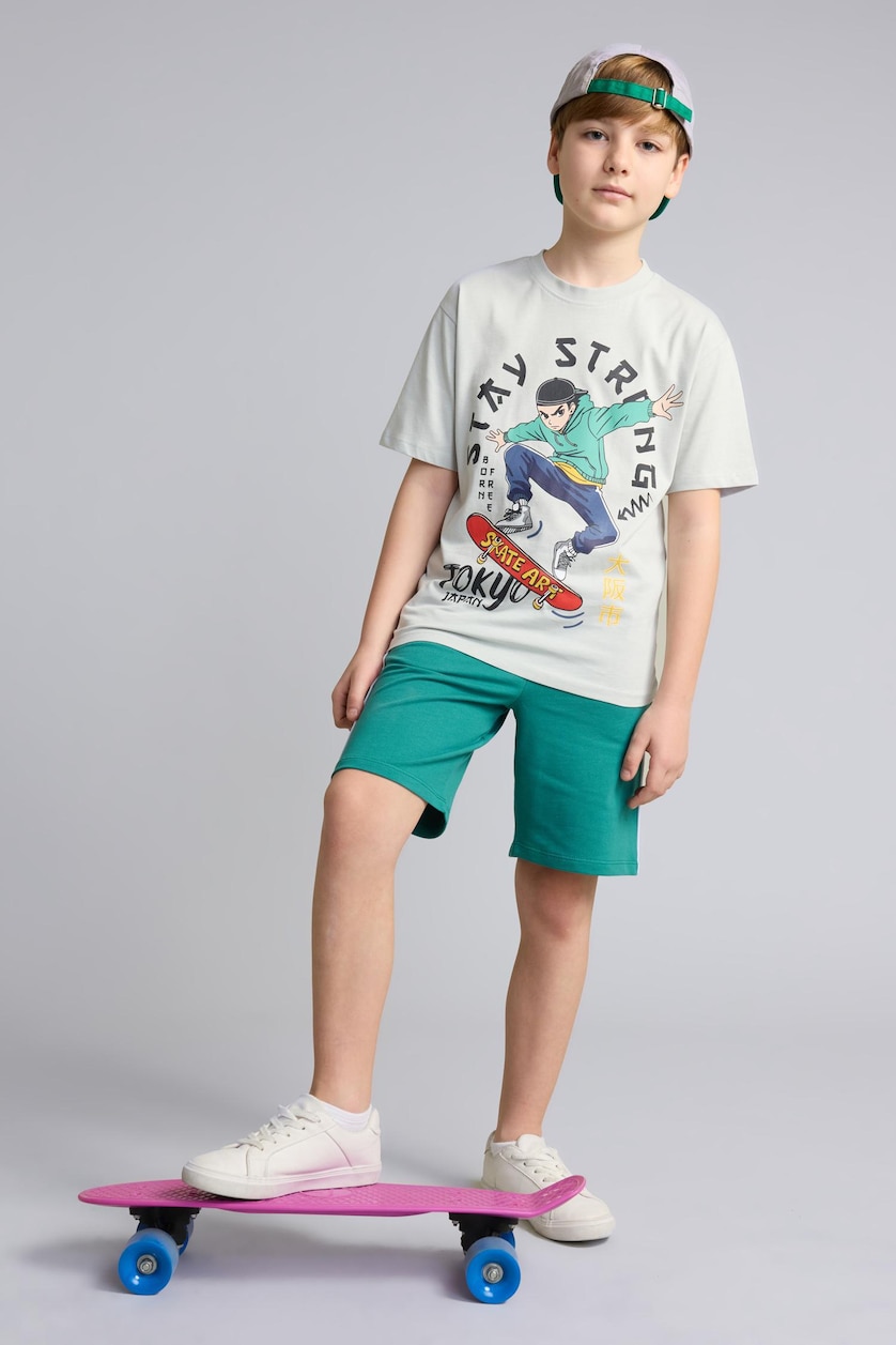 BOYS & TEENS Green Boy Regular Fit Shorts