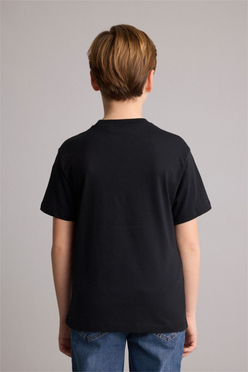 Young Boys - Teen Boys Black New Regular Fit Short Sleeve T-Shirt