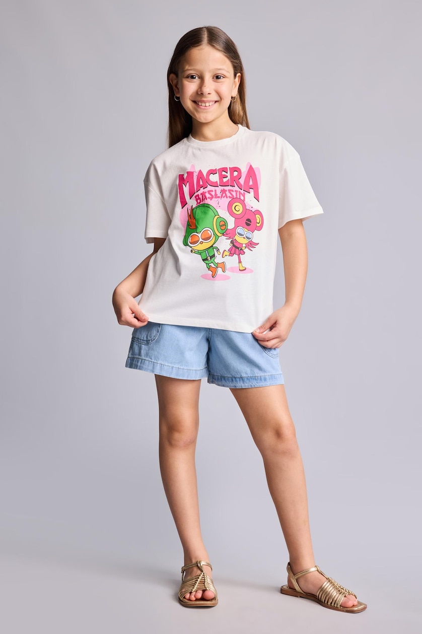 Young Girls - Teen Girls White Oversize Fit Short Sleeve T-Shirt