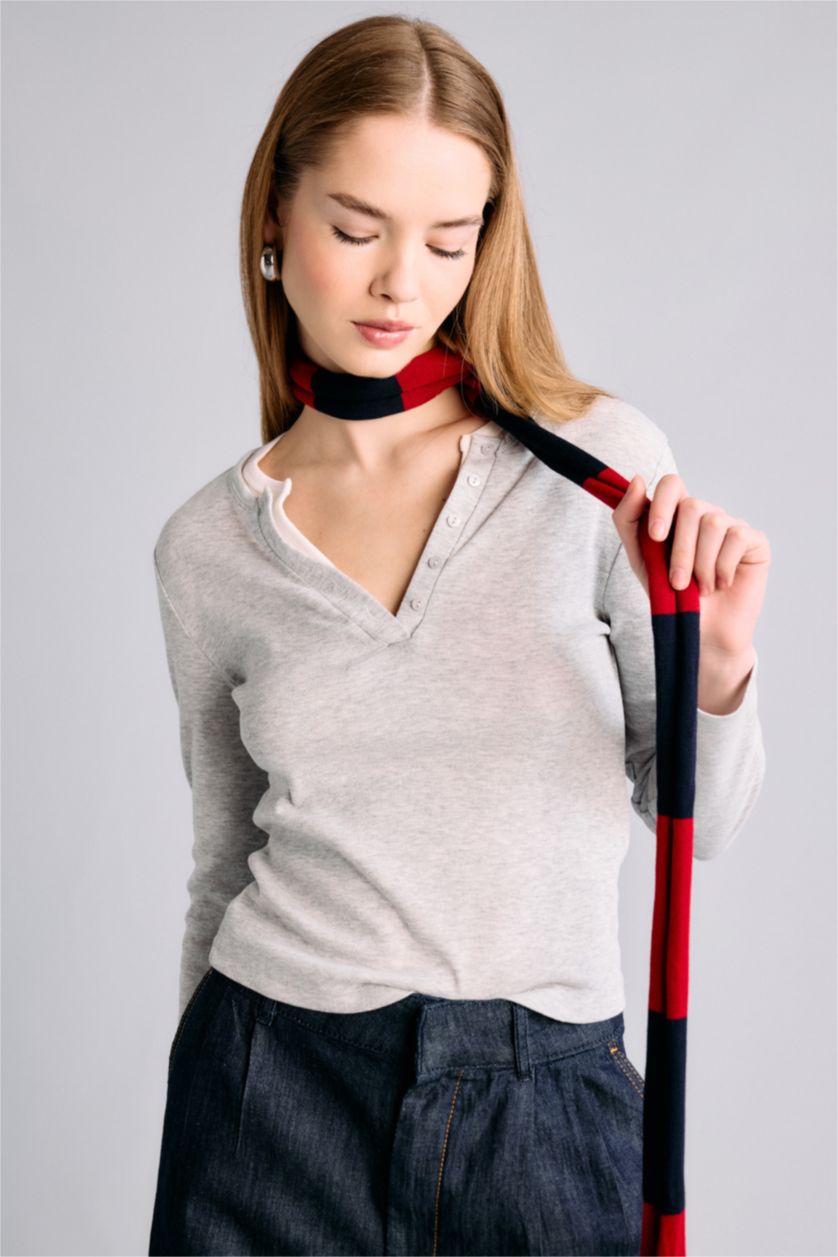 Woman NAVY سكارف نسائي