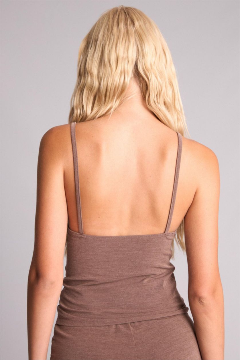 نساء بني فاتح Slim Fit Crepe Halter Collar Tank Top