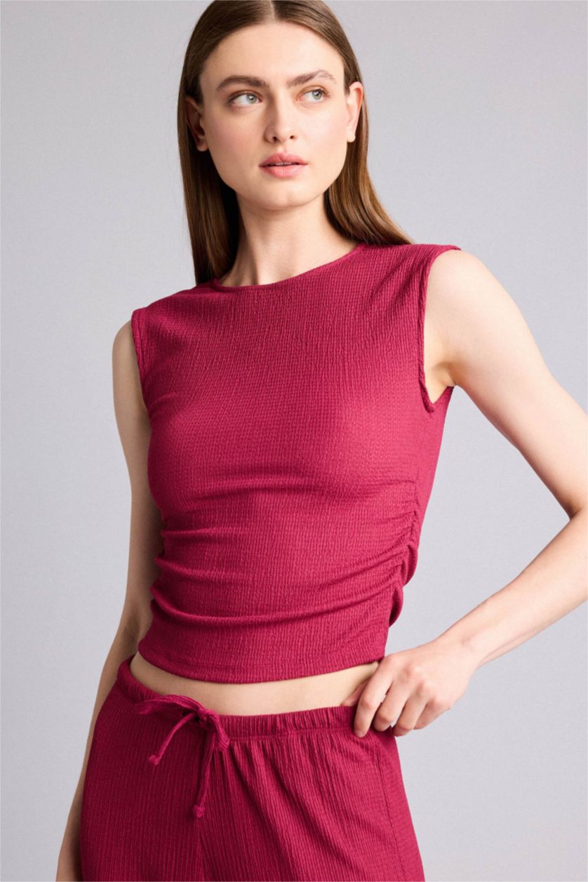 Women Bordeaux Slim Fit Crew Neck Tank Top