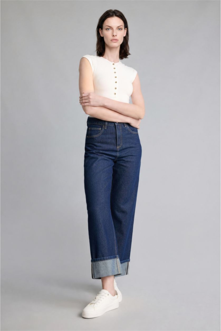 حريمي بيج فاتح Slim Fit Camisole Short Sleeve T-Shirt