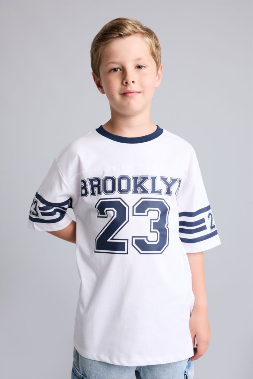 Erkek Çocuk - Genç Erkek Beyaz New Regular Fit Baskılı Tişört Erkek Çocuk