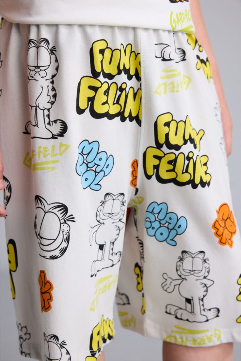 Young Boys - Teen Boys White 2 piece Regular Fit Garfield Knitted Pyjamas