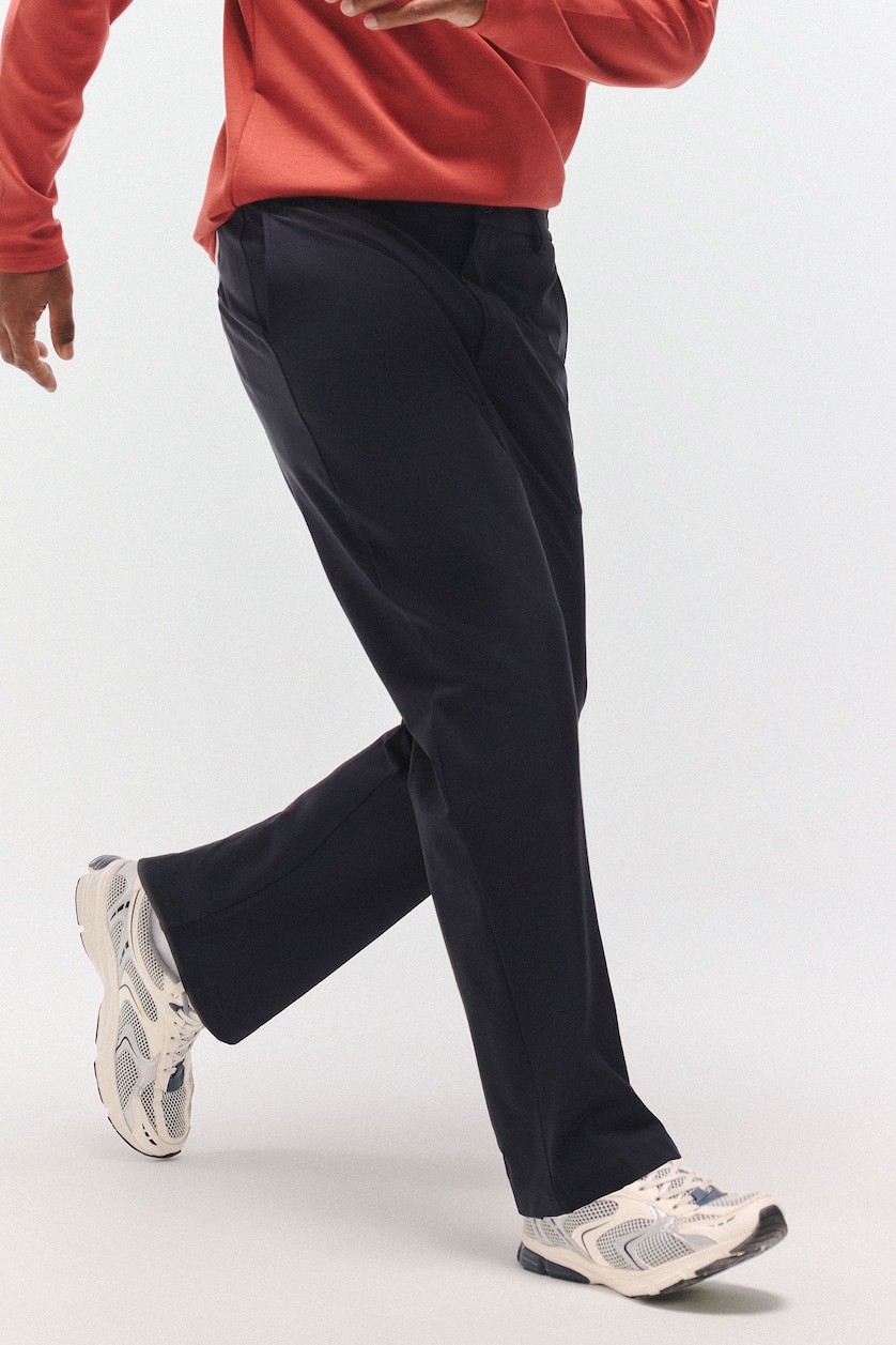 Man NAVY Standard Fit Trousers