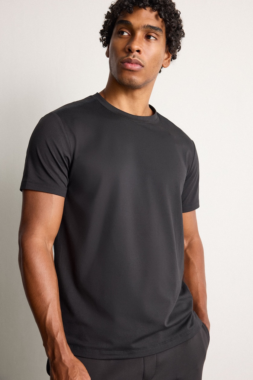 Ерлер қара Standard Fit футболка