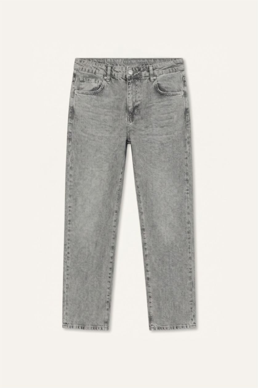 Men Light Grey Straight Fit Jeans