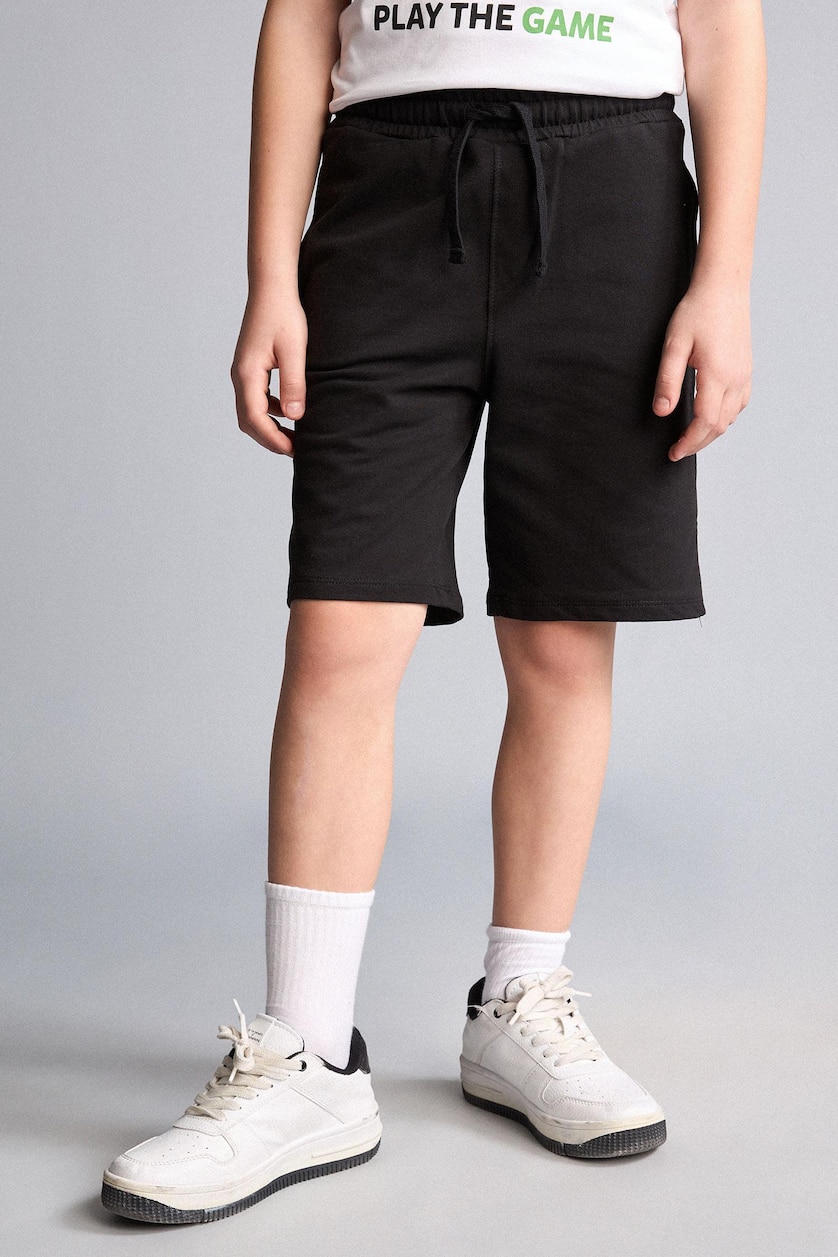 BOYS & TEENS White Boy Shorts T-Shirt 2 Piece Set