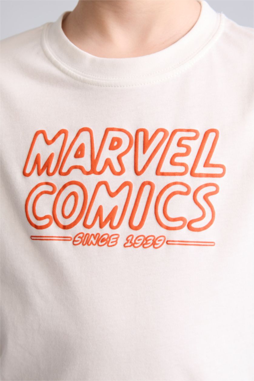Young Boys - Teen Boys Ecru New Regular Fit Licensed by Marvel Short Sleeve T-Shirt
