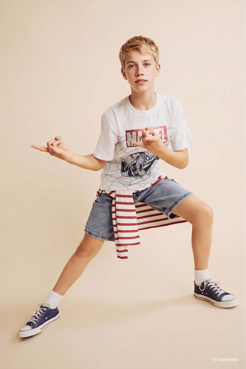 BOYS & TEENS White Boy Regular Fit Marvel Short Sleeve T-Shirt