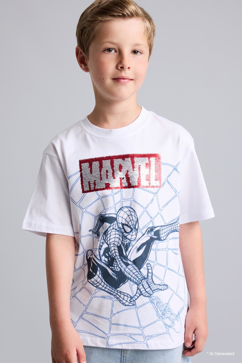 Young Boys - Teen Boys White Boy Regular Fit Marvel Short Sleeve T-Shirt