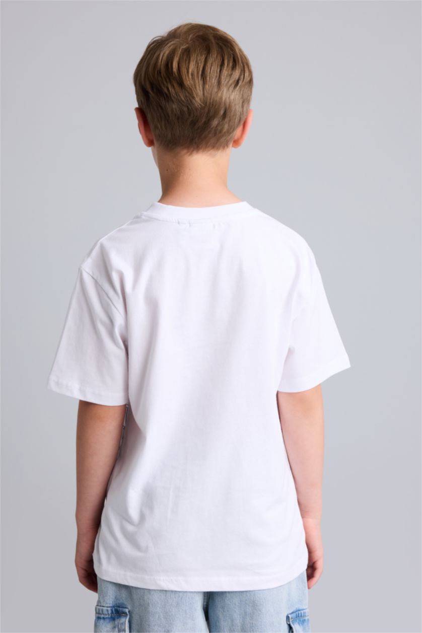 BOYS & TEENS White Boy Marvel New Regular Fit Crew Neck Sequin T-Shirt