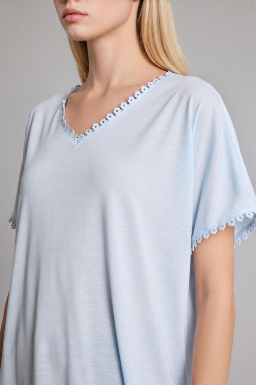 Woman Light Blue Short Sleeve T-Shirt