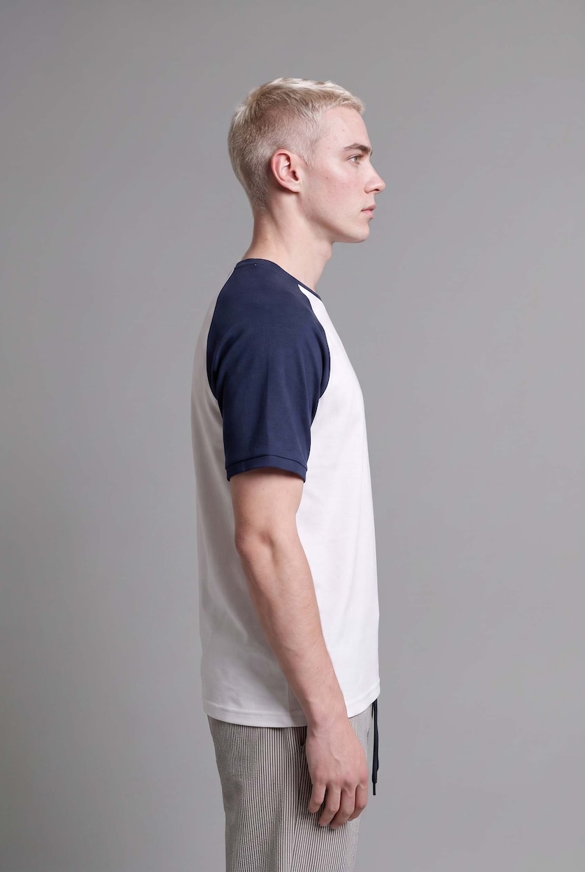 Men White Boxy Fit Printed Textured Knit Short Sleeve Crew Neck T-Shirt