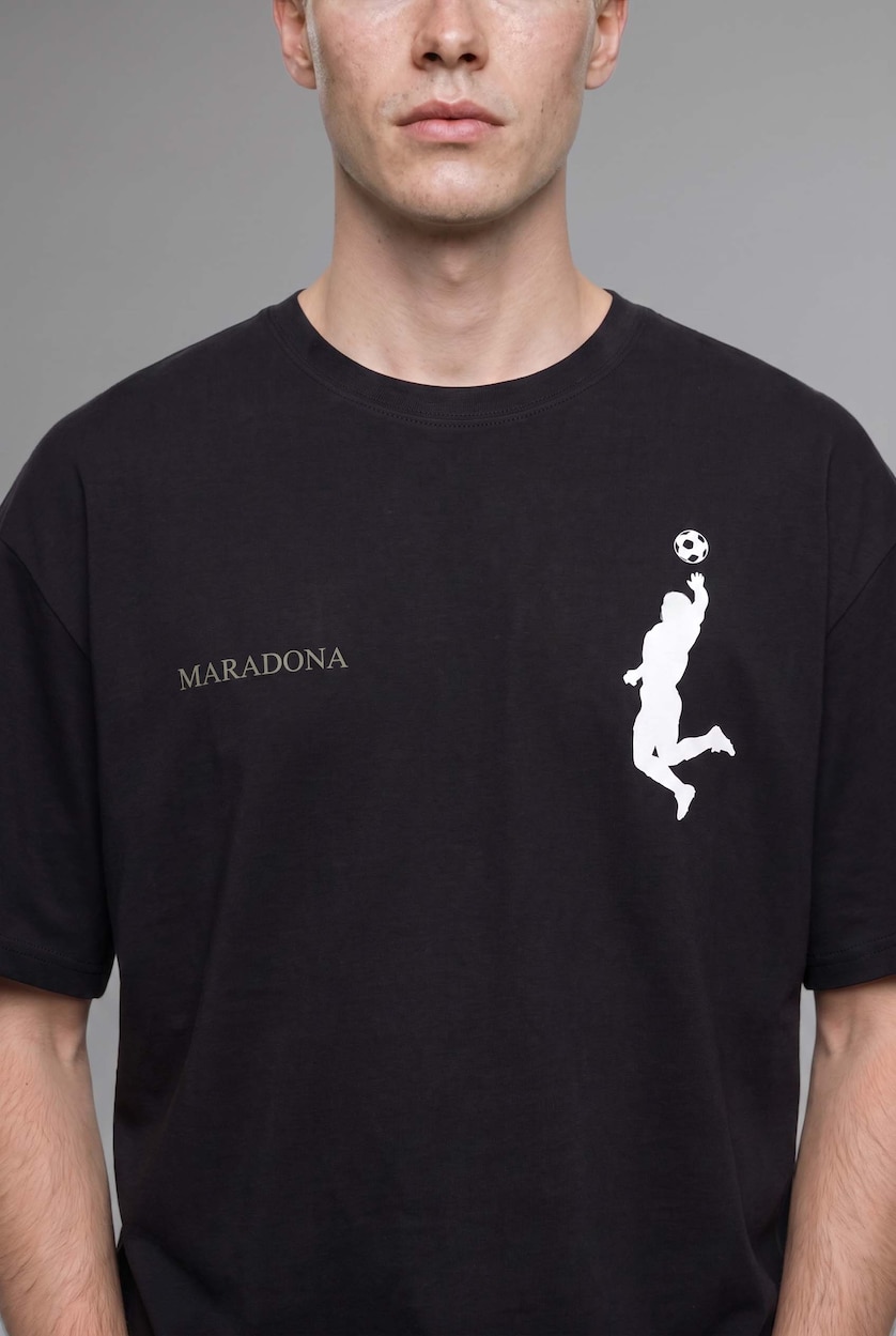 Man Black Boxy Fit Short Sleeve T-Shirt