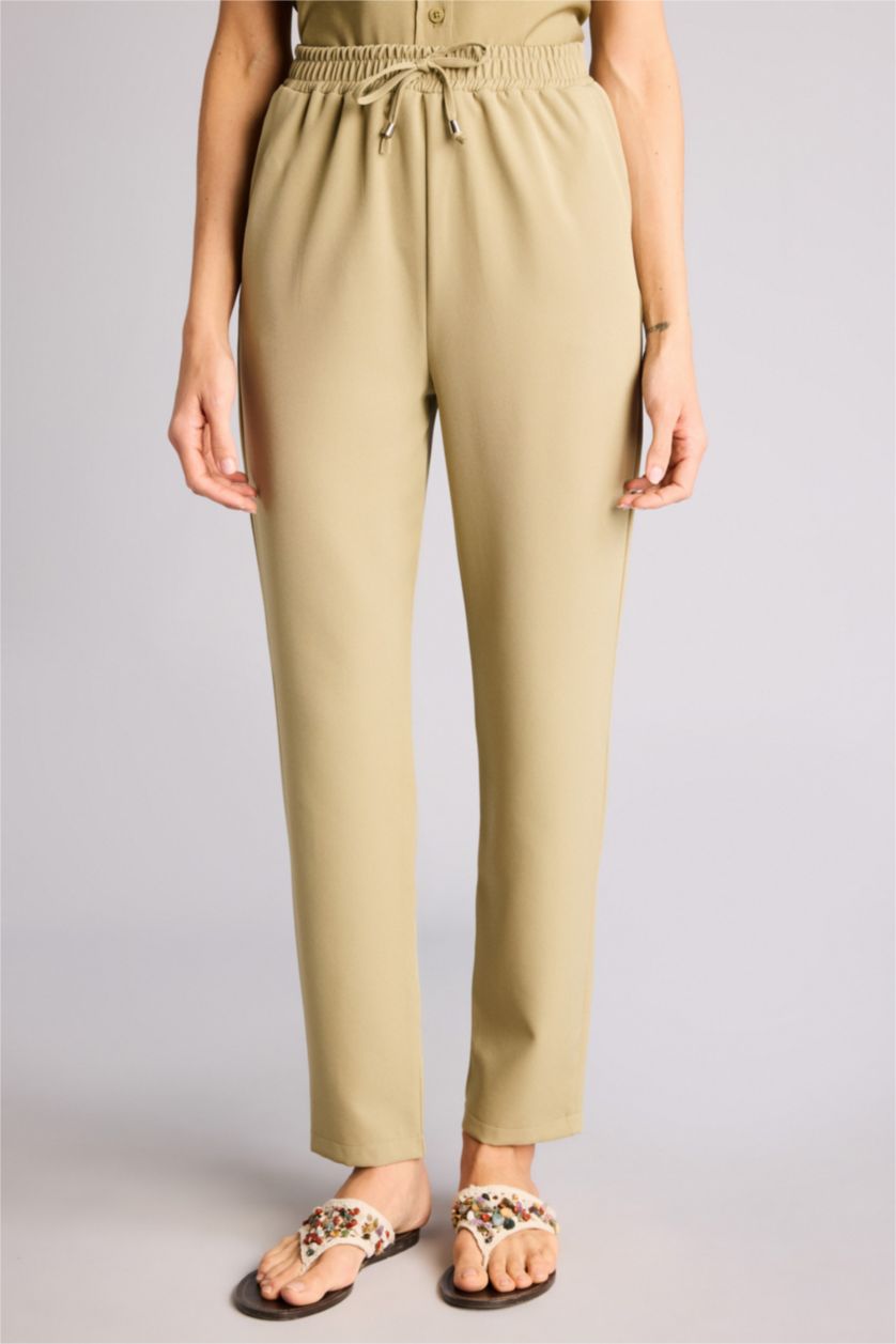 Kadın Haki Slım Fıt Cepli Yüksek Bel Jogger Paça Standart Boy Pantolon