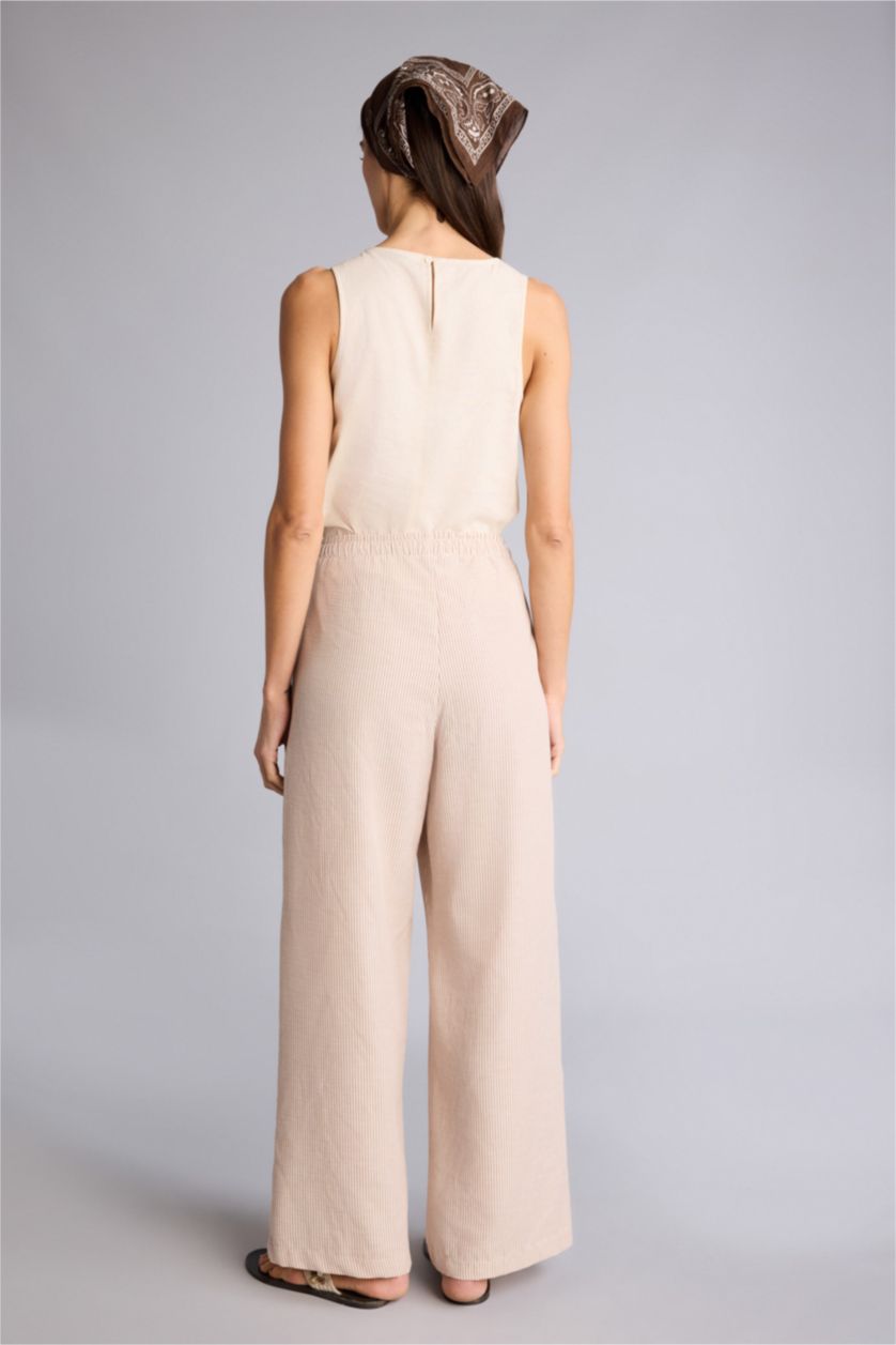 Kadın Açık Bej Regular Fıt Yüksek Bel Geniş Paça Oxford Pantolon