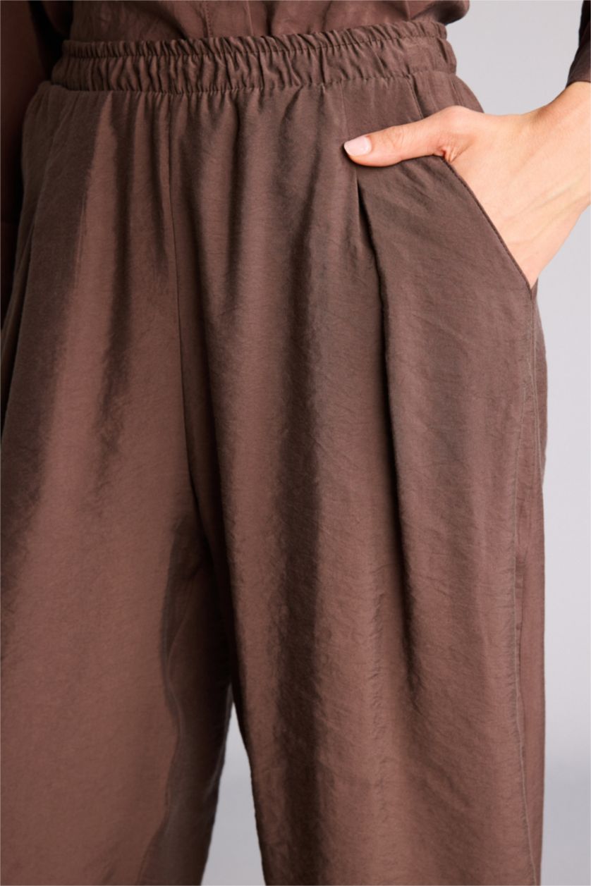 Kadın Kahve Regular Fıt Yüksek Bel Düz Paça Keten Görünümlü Pantolon