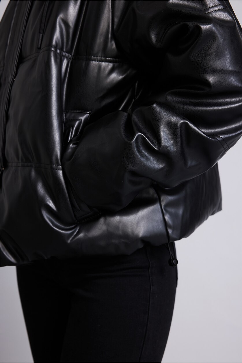 FEMME Noir Veste en similicuir à capuche et poches Coupe régulière