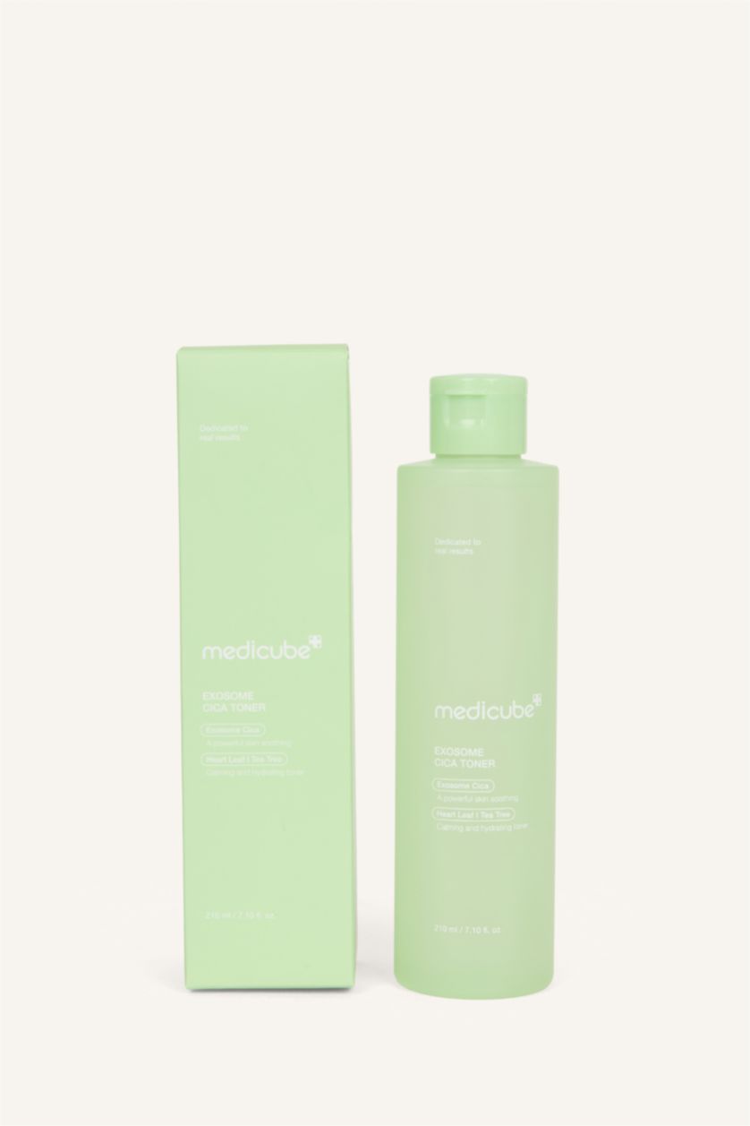 Kadın Yeşil Kadın Tonik Arındırıcı