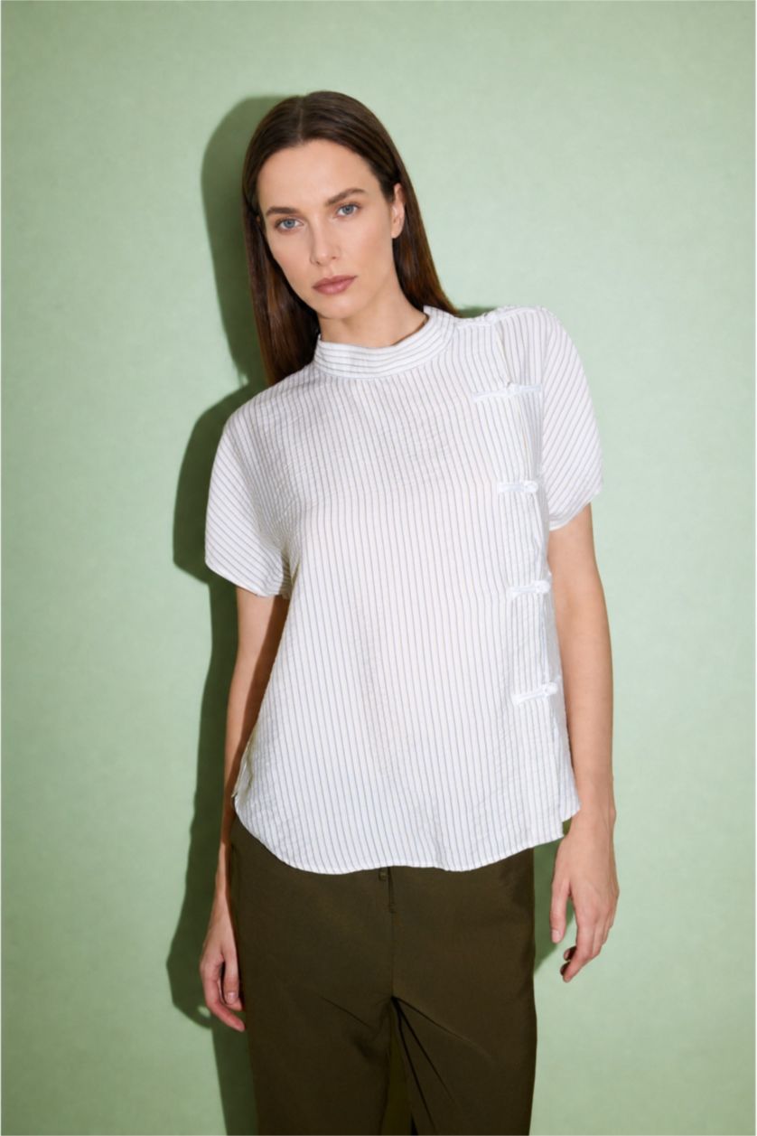 Women Ecru Relax Fit Short Sleeve Shirt