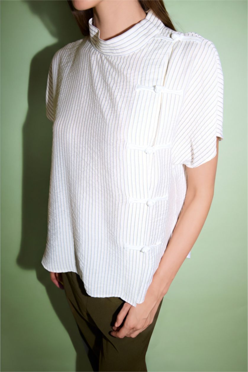 Women Ecru Relax Fit Short Sleeve Shirt
