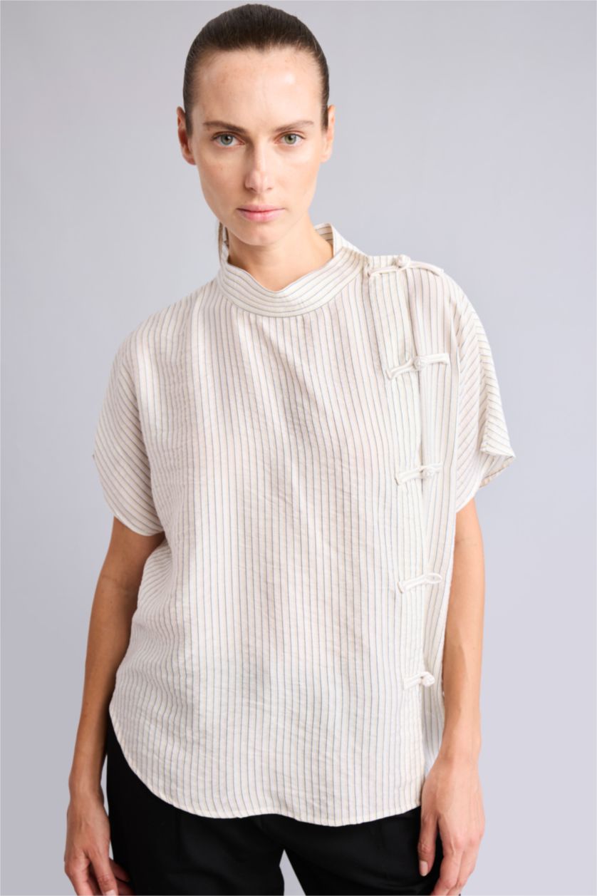 Woman Ecru Relax Fit Short Sleeve Shirt