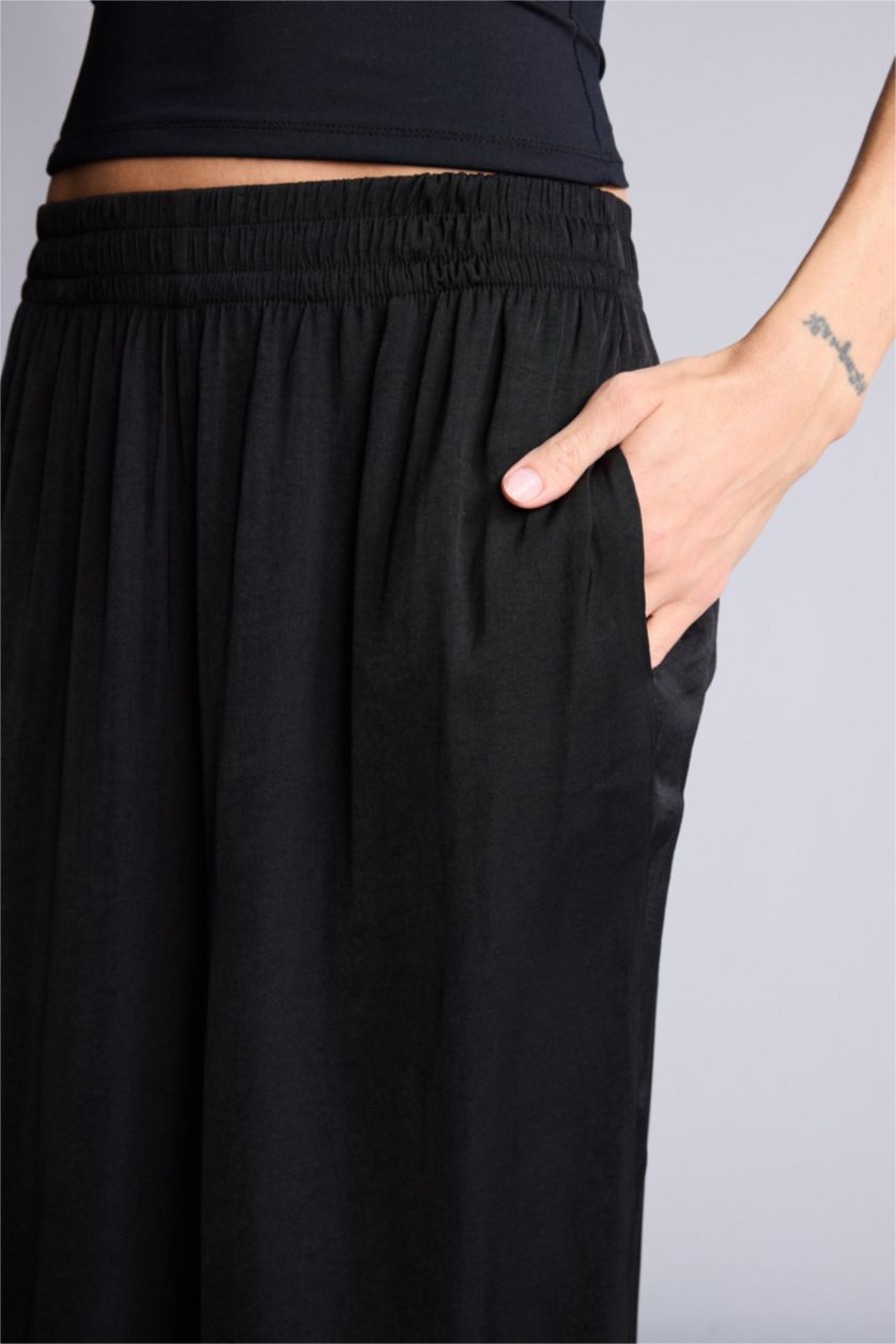 Kadın Siyah Normal Bel Wıde Leg Pantolon