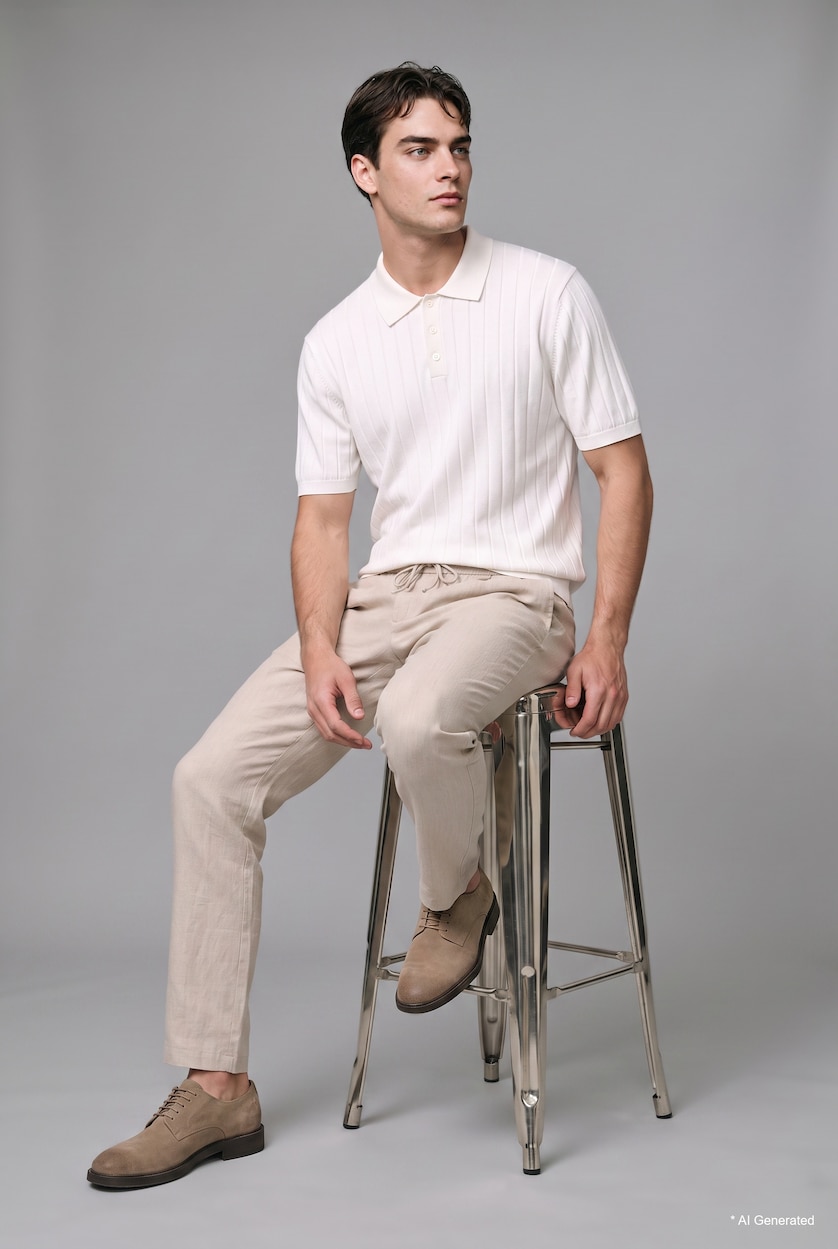 رجال بيج فاتح Standard Fit Textured Knit Short Sleeve Polo Collar Polo Shirt