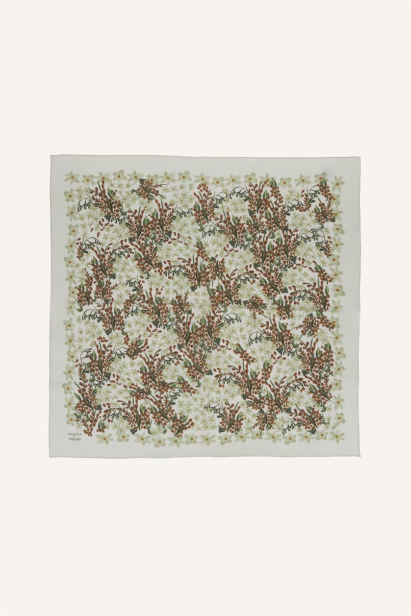 Women White Manuka x Defacto Woman Floral Pattern Cotton Bandana