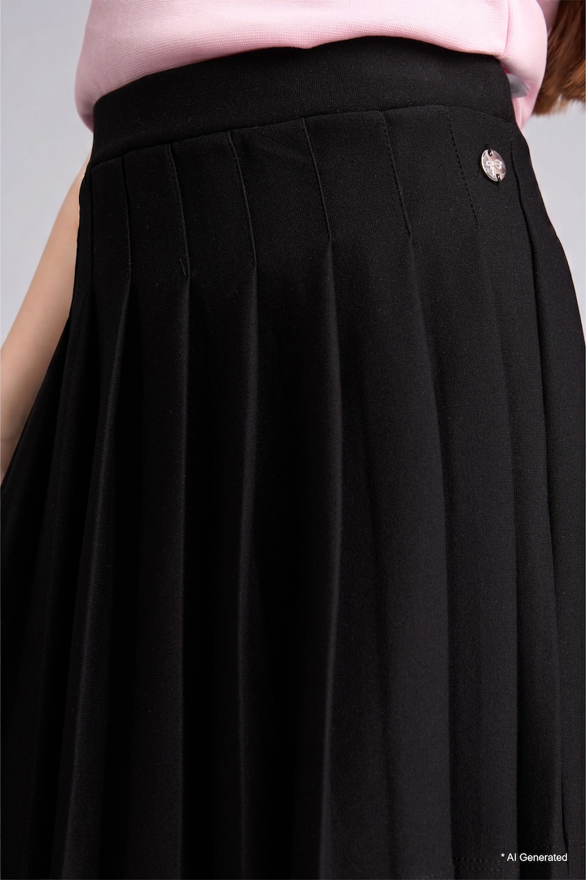 Girls & Teens Black تنورة قصيرة اسود بكسرات
