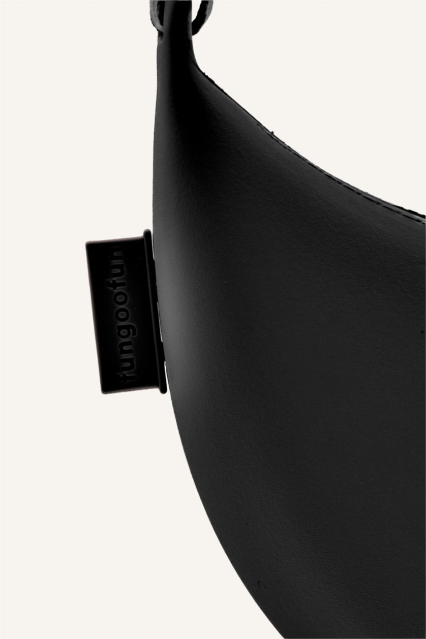 Women Black Eva Shoulder bag