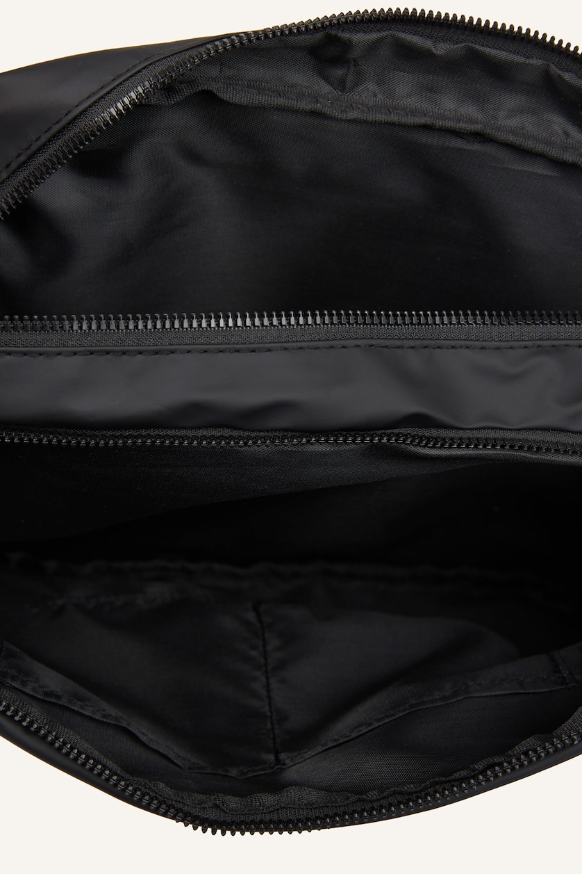 Men Black Faux Leather Sports And Travel Bag