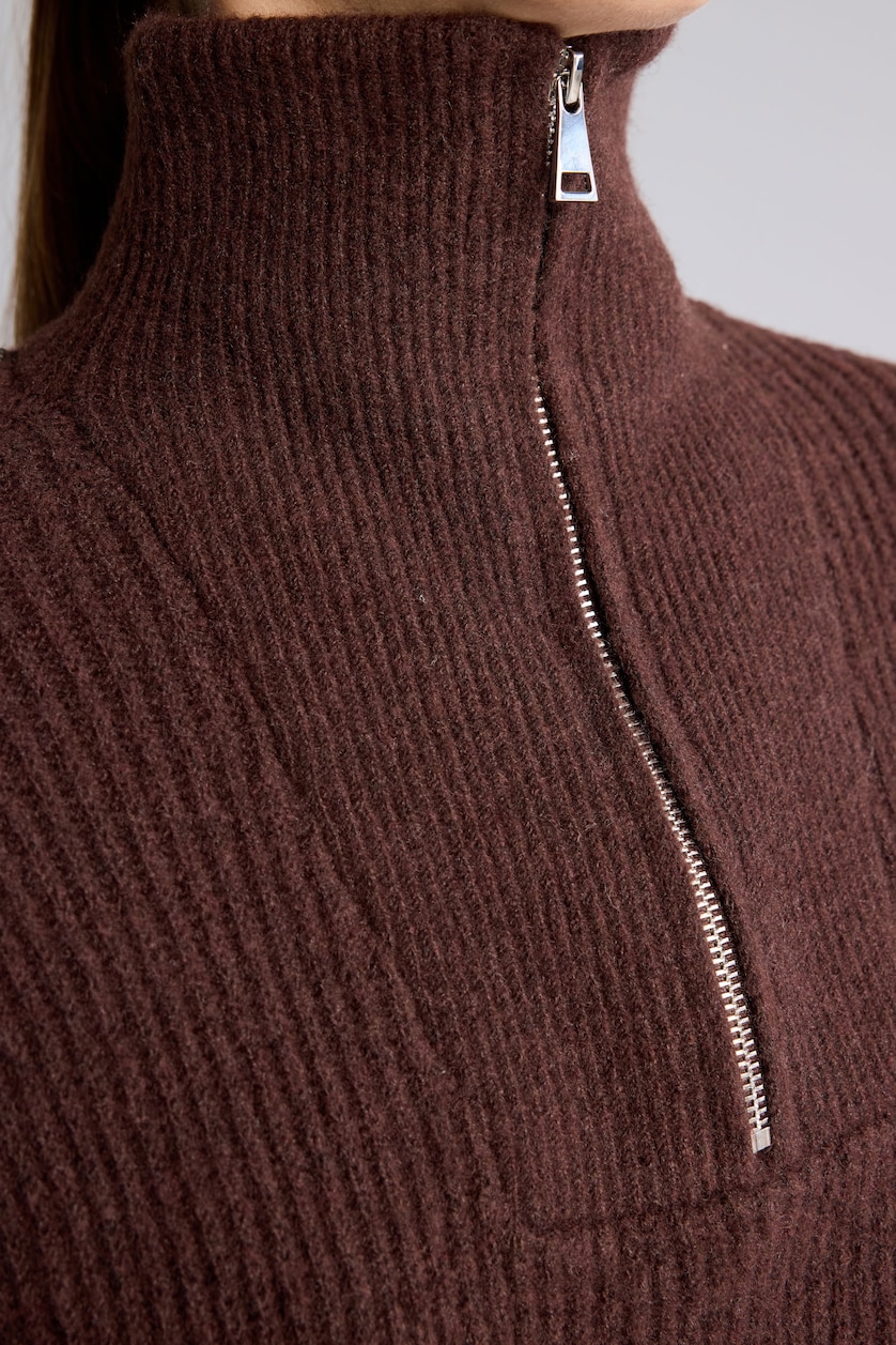 نساء بني Regular Fit Wool Blend Half-Zip Knitted Tunic