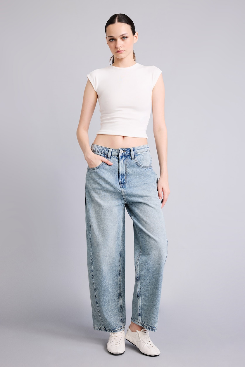 Әйелдерге Жеңіл Индиго Barrel Fit джинсы