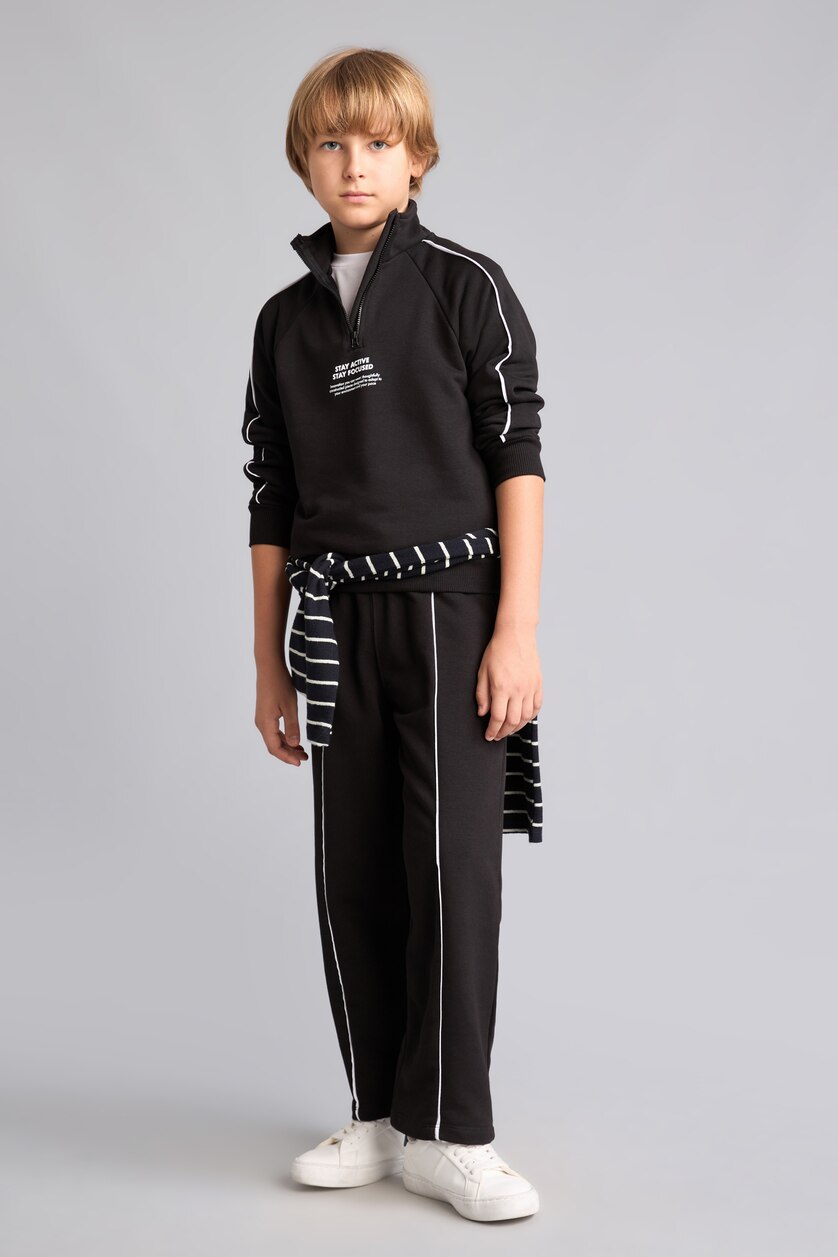 أولاد أسود Boy Barrel Fit Black College Print Sweatpants