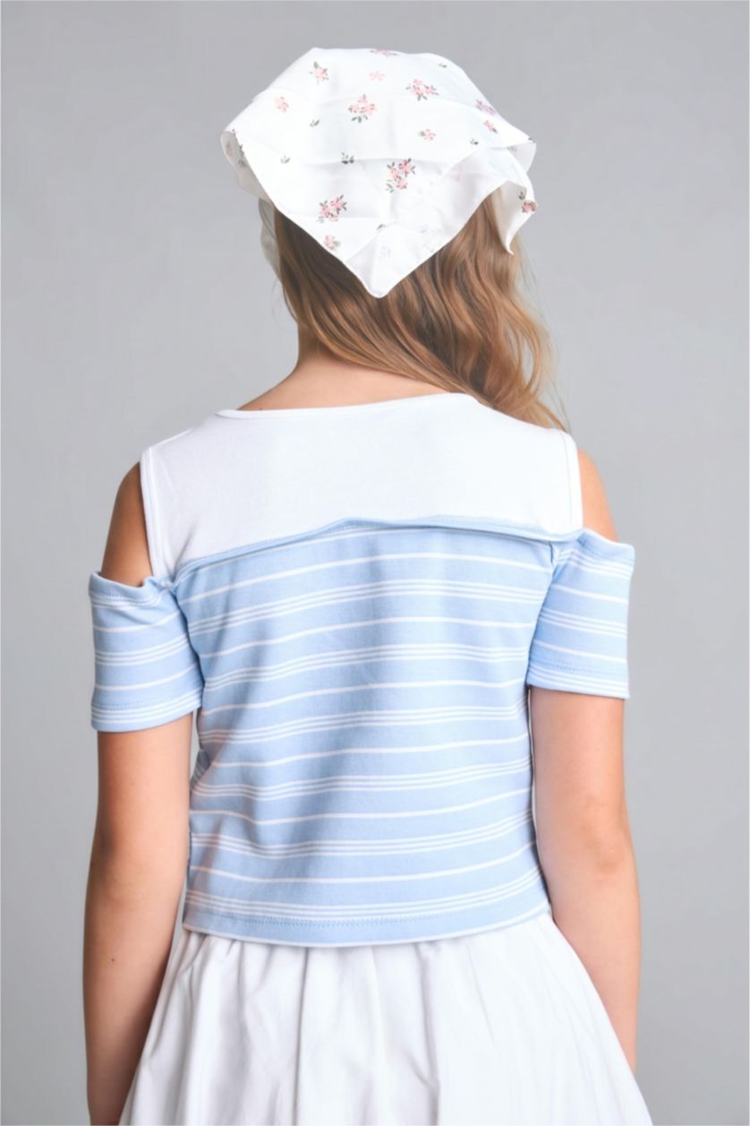 Young Girls - Teen Girls Light Blue Striped Short Sleeve T-Shirt