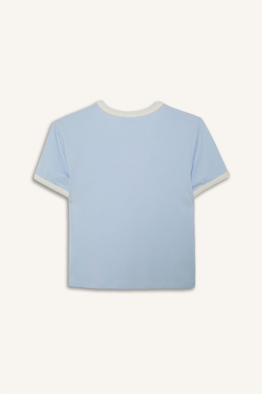 Kadın Açık Mavi Slim Fit Kısa Kollu Tişört