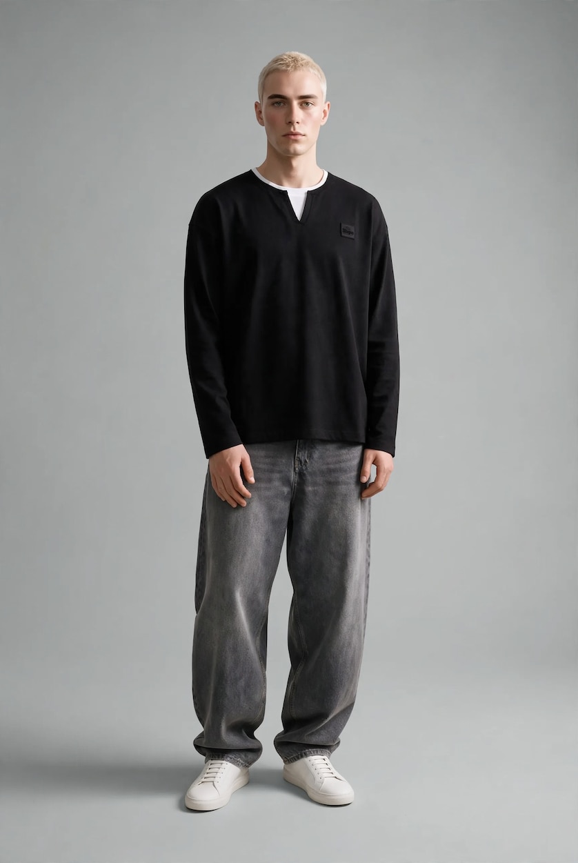 MAN NAVY Boxy Fit Crew Neck Printed Sweatshirt