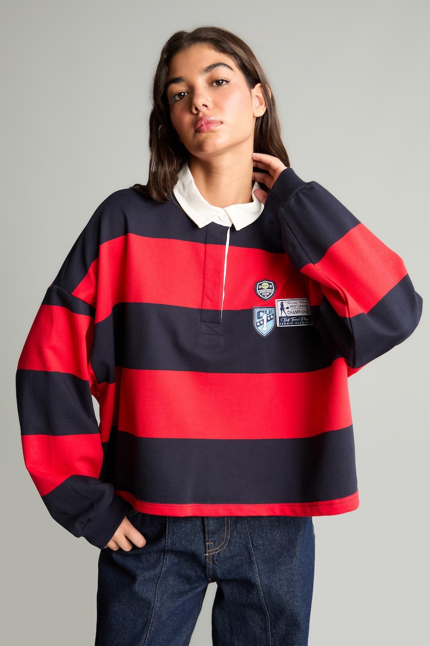 Woman Red Loose Fit Color Block Embroidered Polo Neck Sweatshirt