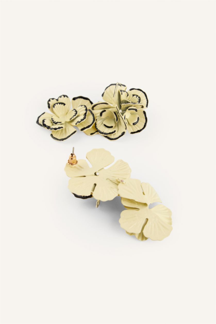 Women White Earring